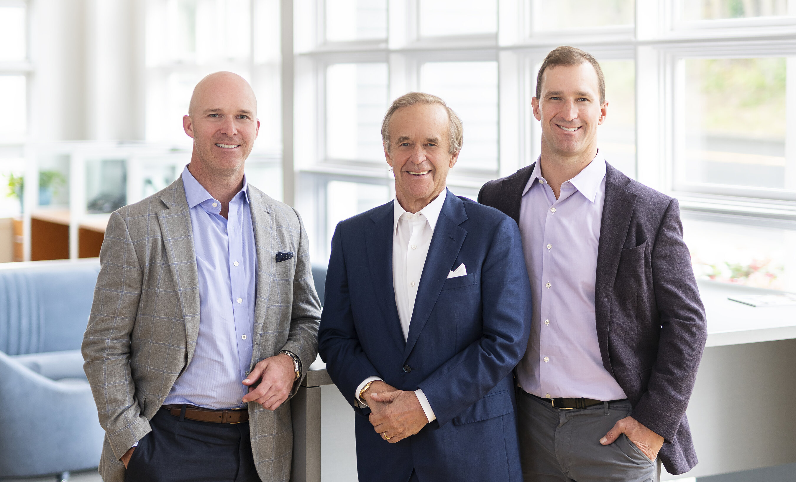 TOP INDEPENDENT REAL ESTATE COMPANY REBRANDS TO WILLIAM RAVEIS ELITE CONCIERGE SERVICES