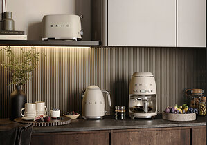 SMEG USA Captures the Glow of Moonlight for its 2026 Color of the Year