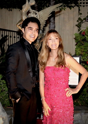Sir Daniel Winn's Donated Works Raise $70,000 at Jane Seymour's 16th Annual Open Hearts, Healing Arts Gala