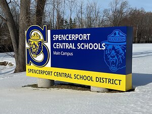 /C O R R E C T I O N -- ID Signsystems/
