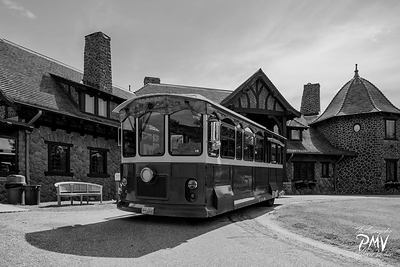 Start your journey to the historic Lucknow mansion as you travel by trolley along the same road that Thomas & Olive Plant traveled on back in the early 1900s. The Lucknow Estate was designated a National Historic Landmark in 2024, and your visit the Castle is the perfect time to appreciate our dedication to preservation and restoration of this unique estate.