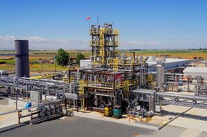 AirPlant™ One Opens in Moses Lake: America's First Commercial E-Jet® Fuel Plant Begins Operations