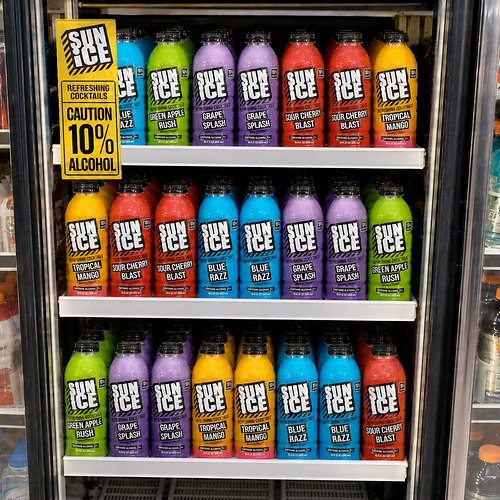 SUN ICE sold more than 1,000 cases during its first month and is expanding distribution across the United States. SUN ICE sold more than 1,000 cases during its first month and is expanding distribution across the United States.