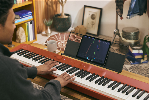 ROLI Learn for CASIO combines Casio keyboards with interactive lessons, licensed songs, and gamified instruction tailored for today’s first-time musicians.