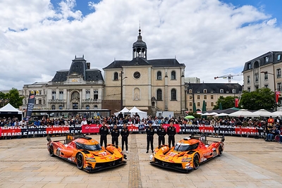 (From Left) GMR-001 Hypercar #17 and #19 with Genesis Magma Racing Drivers