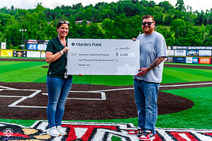 Martin's Point Military Partners with Washington Wild Things to Honor Veterans and Service Members