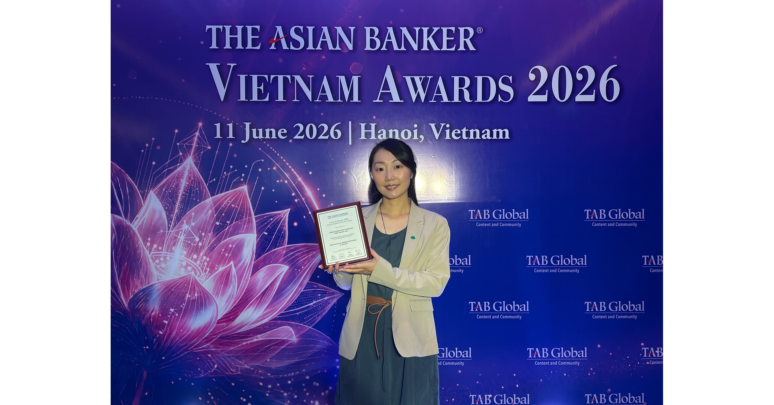 Kantor Cabang Cathay United Bank di Ho Chi Minh City Raih Penghargaan The Asian Banker atas Teknologi Pembiayaan Konsumen