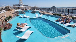 Could Living at Sea Help You Retire 10 Years Earlier?