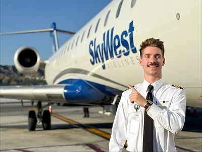ATP Flight School graduate and SkyWest Airlines First Officer Jonathan Thomas.