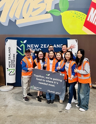 USANA volunteers in New Zealand