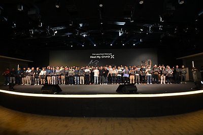 Lebih dari 100 pengguna pionir berkumpul dalam OMO-X Pioneer Delivery Ceremony