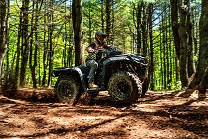 Can-Am encourage tous les conducteurs à privilégier la sécurité et la conduite responsable à l'occasion du lancement de la Semaine nationale de la sécurité des véhicules hors route