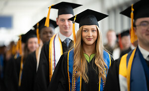 An Education That Yields High Dividends: Embry-Riddle Tops List of Graduate Pay Rankings in Florida and Arizona