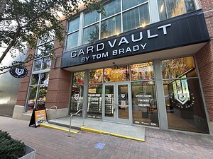 CardVault by Tom Brady Expands to Kansas City with New Store in the Power &amp; Light District