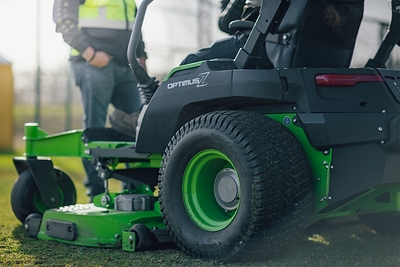 OPTIMUS™ Owners Invited to Share Their Stories and Win Big in Greenworks® Commercial's 10-Year Anniversary "Share Your Optimus Story" Sweepstakes