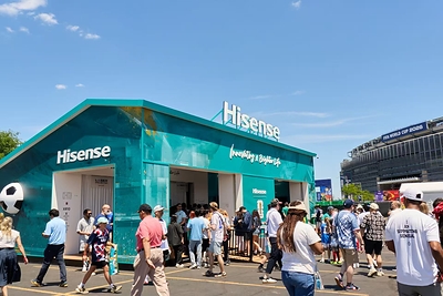 Permainan Indah Sepak bola: Hisense Ajak Penggemar dalam Pengalaman Interaktif FIFA World Cup 2026™