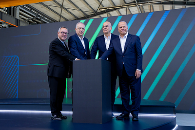 From left to right: Vasilis Tsiamis, Chief Executive Director, M Technologies | Takis Theodorikakos, Minister of Development of Greece | Nikos Dendias, Minister of National Defence of Greece | Evangelos Mytilineos, Executive Chairman, METLEN