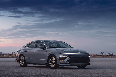 The Hyundai Sonata Hybrid is photographed in Mojave, Calif. on Sept. 16, 2025.
