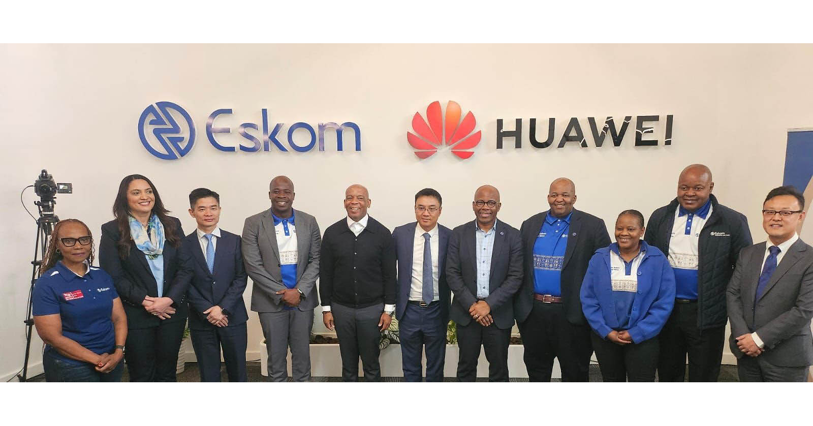 Spoločnosť Eskom v spolupráci so spoločnosťou Huawei slávnostne otvára Centrum modernizácie, ktoré osvetľuje budúcnosť digitálneho napájania v Južnej Afrike