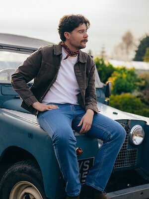 Liverpool Singer-Songwriter Simon Howard Releases New Single "Lost and Found"