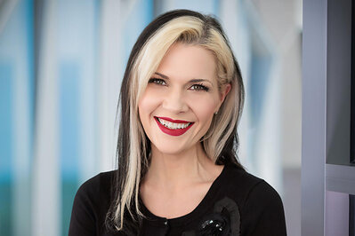 KiKi L'Italien, Vice President, Marketing, Naylor Association Solutions