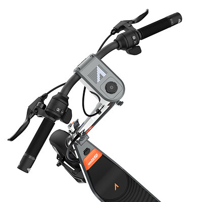 Apollo City top view with DOT 2.0 display and Quad Lock mount