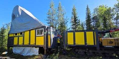 Figure 3. Diamond drill rig on location at the first Killero W target.