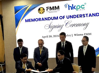香港生產力促進局和馬來西亞製造業聯合總會在吉隆坡簽署合作備忘錄。（攝影：李麗葵）