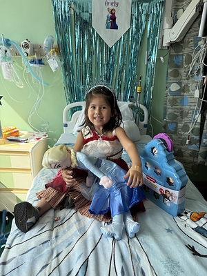 Four year old Amely's Once Upon A Room makeover at the Children's Hospital at Montefiore Einstein