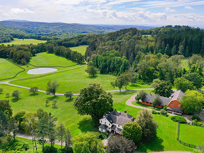 Hallmark Farm, a storied, equestrian estate in New York’s Hudson Valley that was once owned by the Carnegie family, will be sold at luxury auction® on July 9, 2026. Once seeking as much as $20 million, the property occupies 185 acres in the affluent village of Millbrook, which remains a bastion of countryside living for numerous titans of industry and celebrities. Platinum Luxury Auctions is exclusively managing the sale. HudsonValleyLuxuryAuction.com.