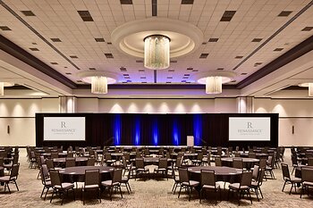 Salano Ballroom at Renaissance Phoenix Glendale Hotel & Conference Center accommodates conferences, galas and large-scale events in an elegant setting.