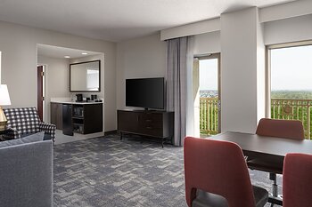 Refreshed suites at Embassy Suites Charlotte Concord include spacious living areas, modern amenities and flexible accommodations.