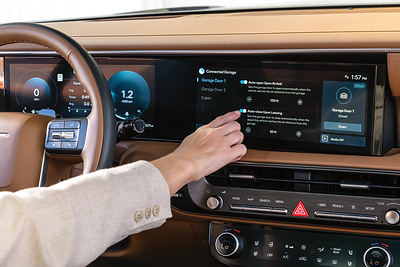 A Hyundai Palisade driver sets up the Hyundai myQ Auto-Close Upon Leaving feature in Mission Viejo, Calif., on March 12, 2026