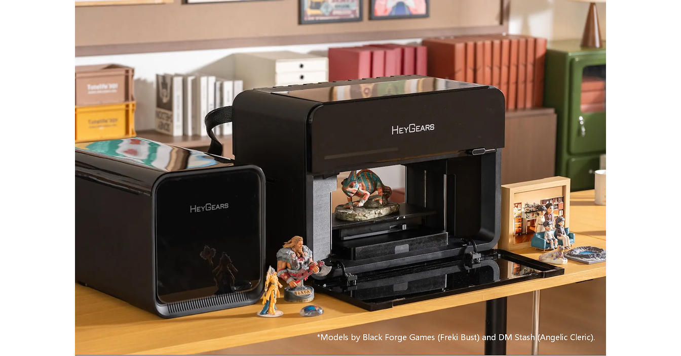 HeyGears Unveils G1X, the World's First Desktop Full-Color 3D & UV Printer
