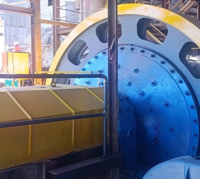 Allis-Chalmers 9' x 11' Ball Mill