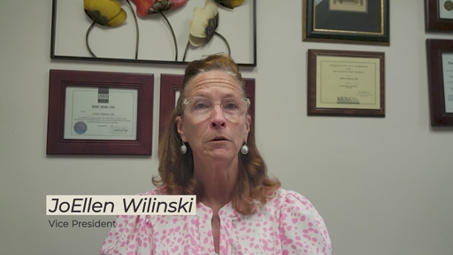In HelloNation, Expert Cabinet Maker JoEllen Wilinski Explains Choosing Between Cabinet Refacing and Custom Cabinets