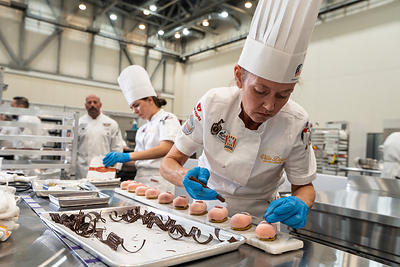 Chef Meegan competing.