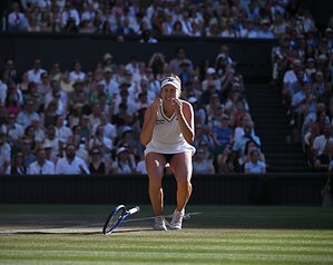 FROM YOUNGSTAR TO GRAND SLAM CHAMPION: LINDA NOSKOVÁ CONQUERS WIMBLEDON