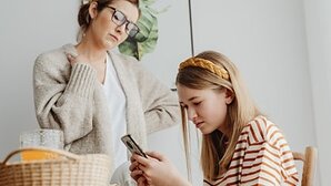 9 in 10 Parents Want Kids to Have Phone Access at School, Even as Phone Bans Sweep More Than 35 States