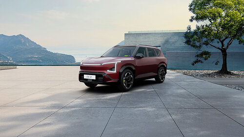 2027 Kia EV5 GT (International model shown) 2027 Kia EV5 GT (International model shown)