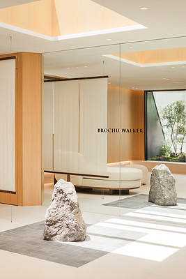 Brochu Walker Maison Flagship (Seoul, South Korea) -  VIP Suite Featuring Custom Rock Hand Selected from Local Quarry (Photo by Yoon Taehoon)