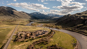Auster at Dome Mountain Opens Reservations for New Montana Hospitality Destination Near Yellowstone