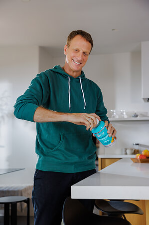 Qunol® and Tony Hawk Celebrate the Power of Everyday Movement with Launch of "Move Like a Champion" Contest