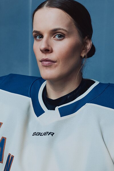 This year, A&W and MS Canada are excited to welcome Olympic gold medalist and PWHL Vancouver Goldeneyes goaltender Kristen Campbell as an official media spokesperson for Burgers to Beat MS.