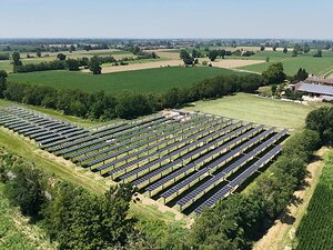 Da terreno agricolo ad asset energetico: il progetto fotovoltaico da 1 MW in Italia alimentato dalla tecnologia AIKO ABC