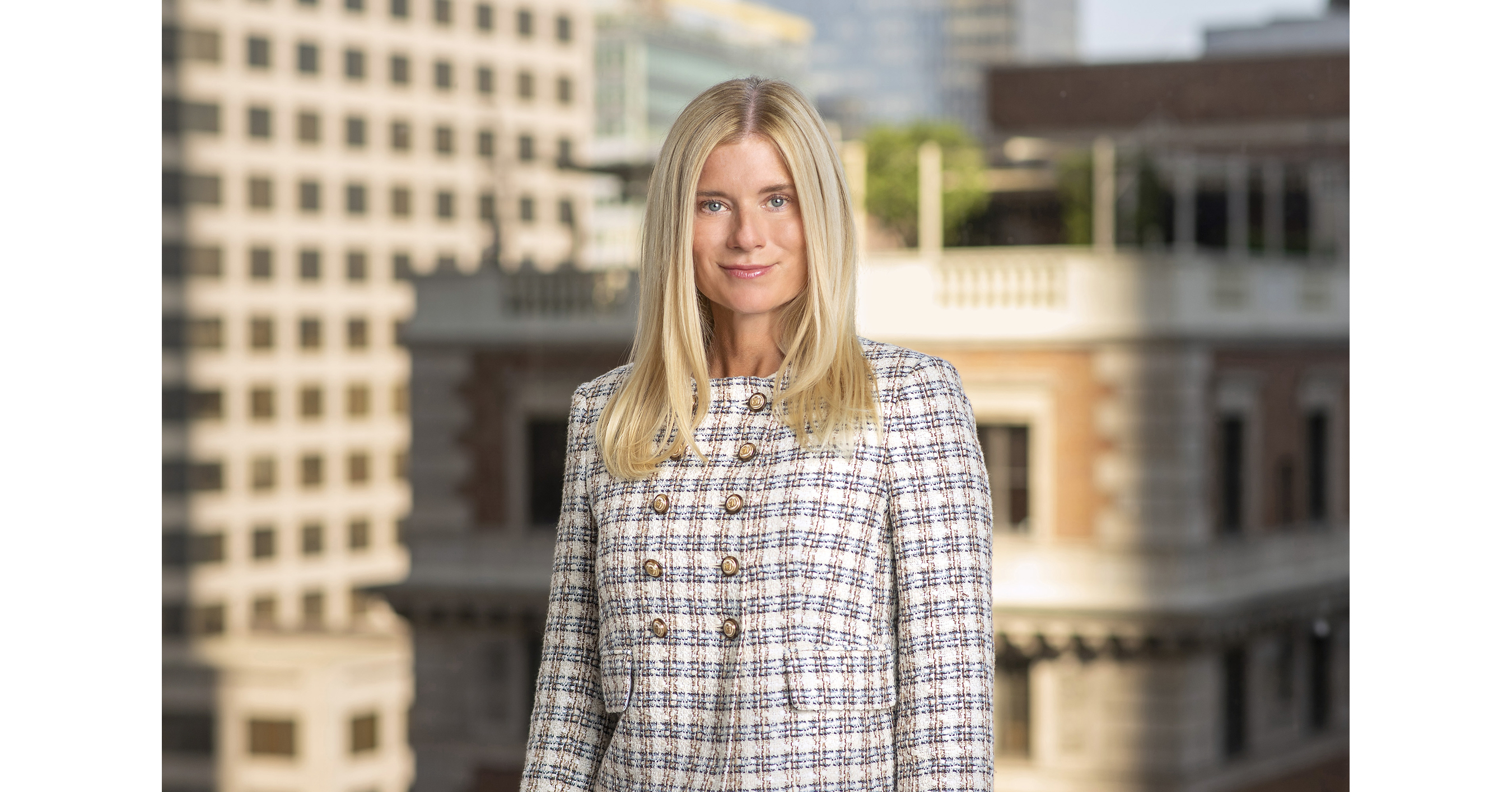 LINDSAY DUNN NAMED HEAD OF PERSONAL & BUSINESS BANKING AT CITY NATIONAL BANK