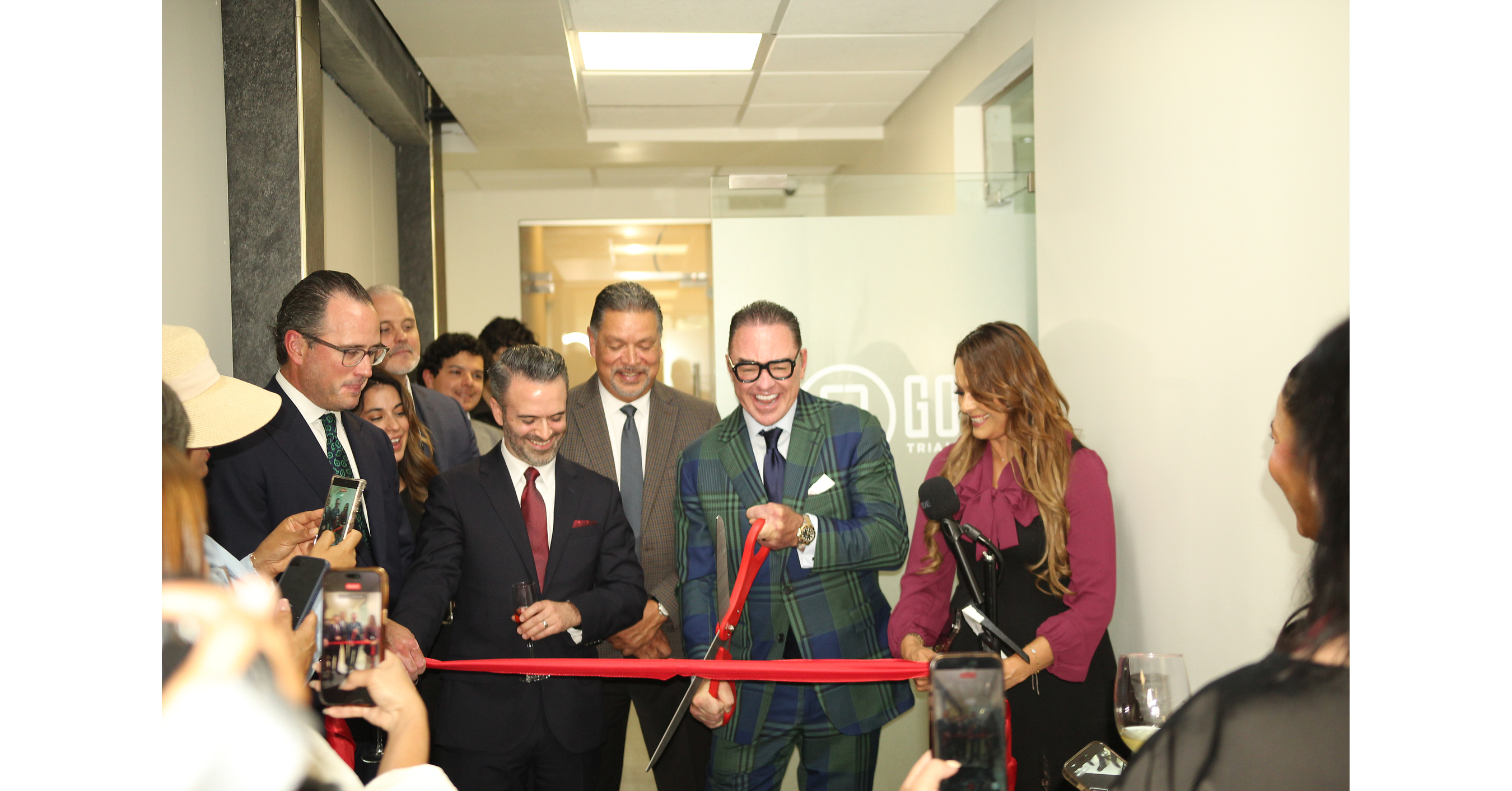 Attorney John Gomez Celebrates Historic Opening of Gomez Trial Attorneys' First Office in Mexico