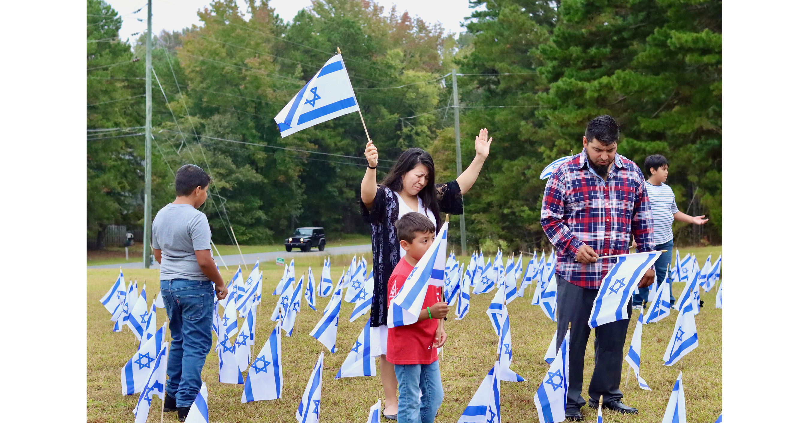 La Fraternidad Internacional de Cristianos y Judíos lanza su campaña anual "Banderas de Fraternidad" para combatir el antisemitismo
