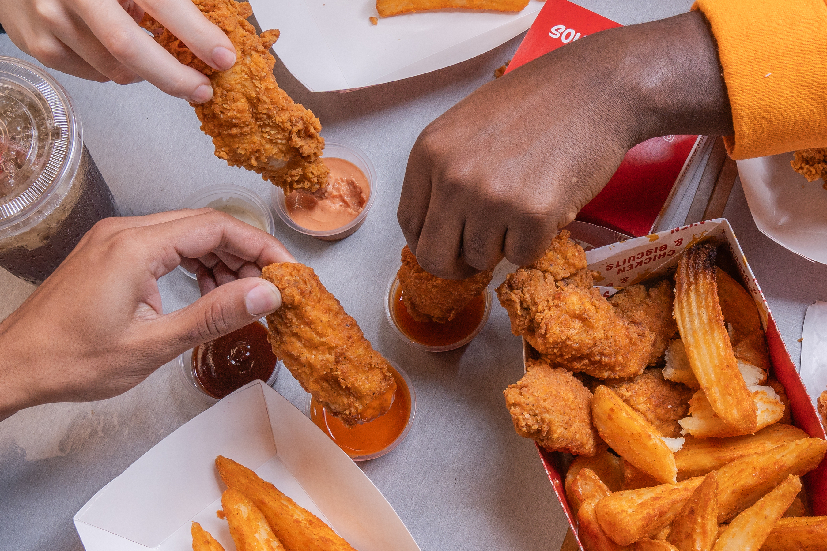 7-Eleven, Inc. Brings on the Wings for National Chicken Finger Day and Chicken Wing Day