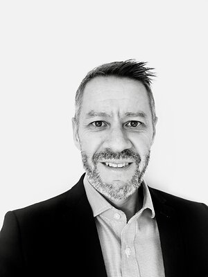 Neil Anderson, Ph.D., Named Chief Revenue Officer at Myrias Optics